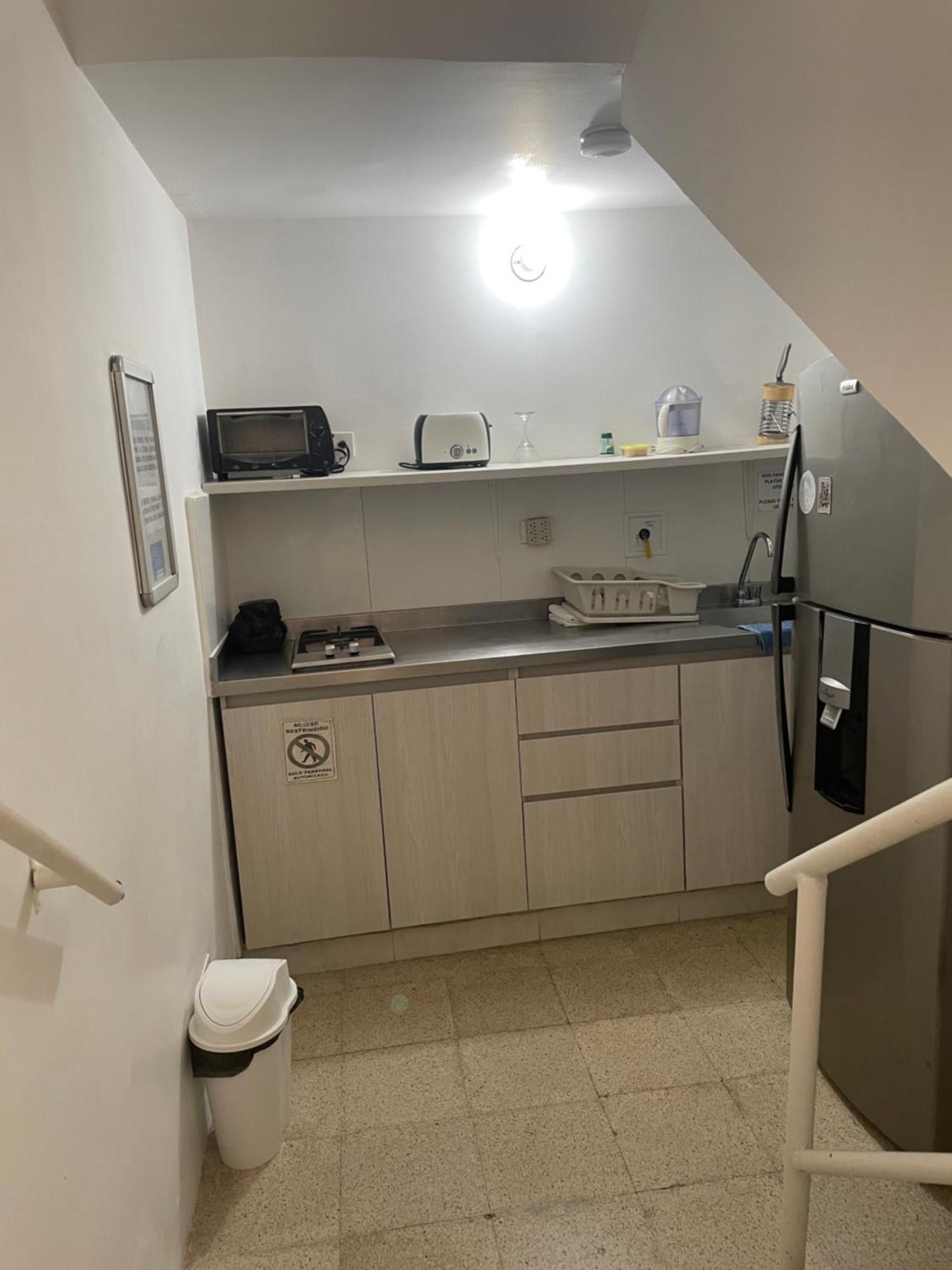 Hostal Lleras Calle 8 Medellín Kültér fotó