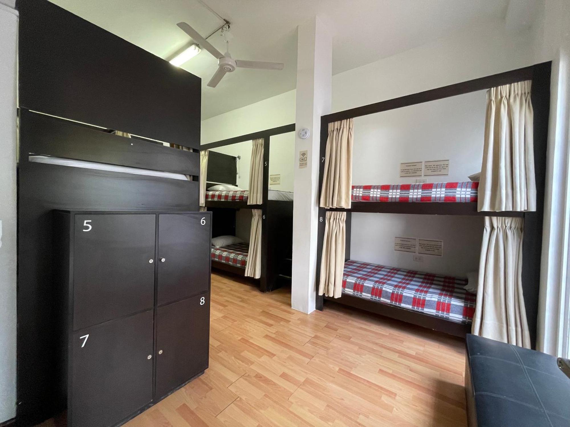 Hostal Lleras Calle 8 Medellín Kültér fotó