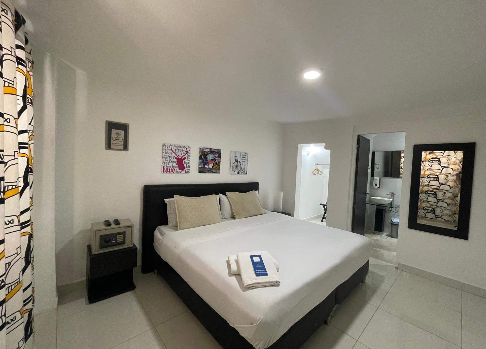 Hostal Lleras Calle 8 Medellín Kültér fotó